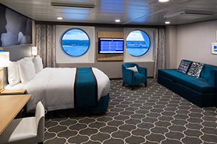 Каюта з вікном "Ultra Spacious Ocean View"