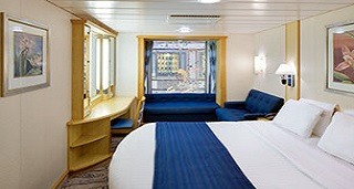 Каюта с окном "Promenade View Interior"