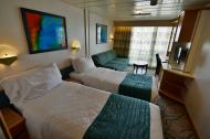 Каюта з вікном "Ocean View Stateroom"