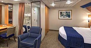 Каюта з вікном "Ultra Spacious Ocean View"