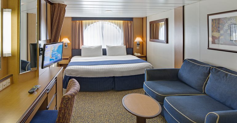 Каюта з вікном "Ocean View Stateroom"