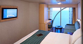 Каюта з вікном "Spacious Ocean View"