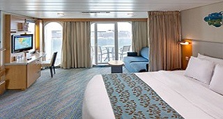 Каюта з балконом "Ultra Spacious Ocean View with Large Balcony"