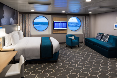 Каюта з вікном "Ultra Spacious Ocean View"
