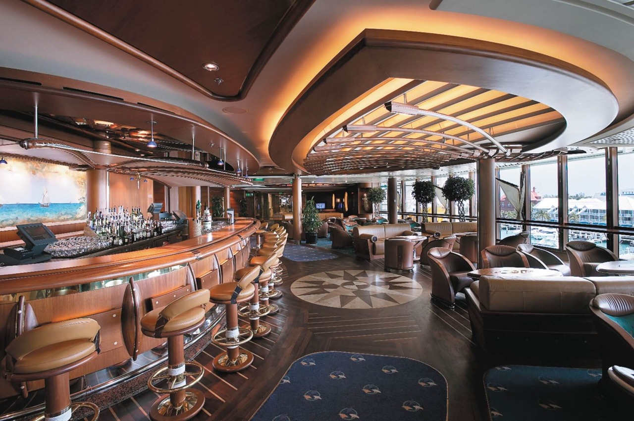 Круїзний лайнер Jewel of the Seas - Шхуна-бар (Schooner Bar)