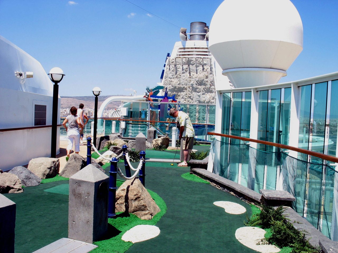 Круїзний лайнер Jewel of the Seas - Мини Гольф (MiniGolf)