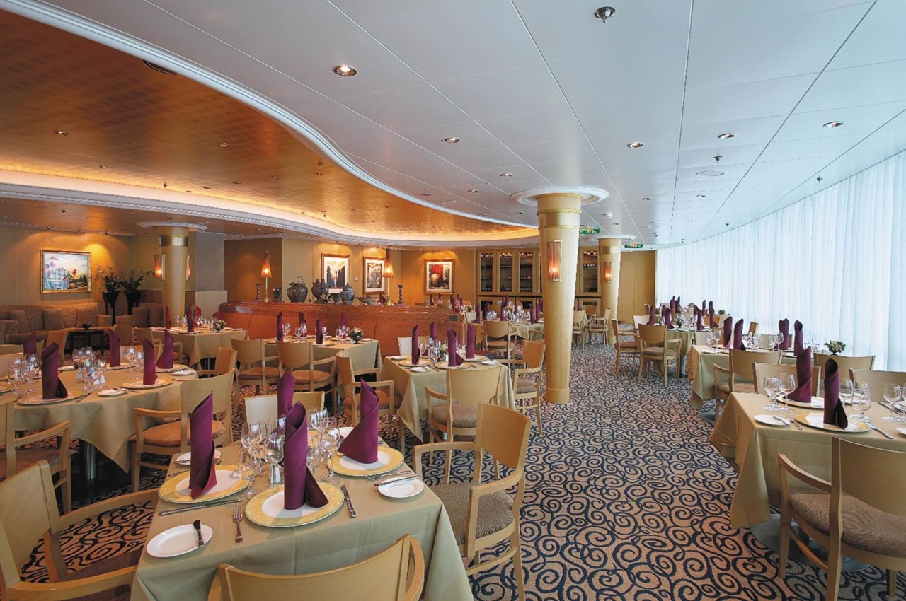 Круїзний лайнер Jewel of the Seas - Итальянский ресторан Portofino (Portofino)