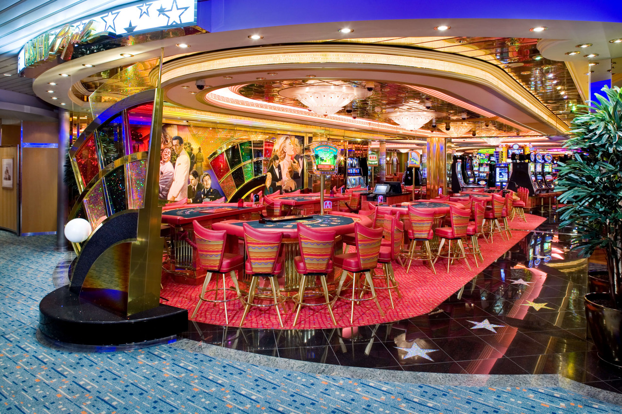 Круїзний лайнер Liberty of the Seas - Казино (Casino Royale)