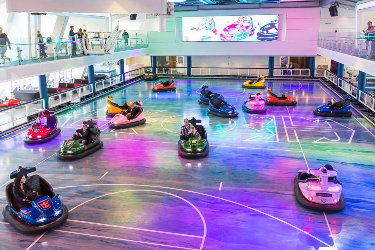 Круїзний лайнер Quantum of the Seas - Indoor-Bumper-Cars