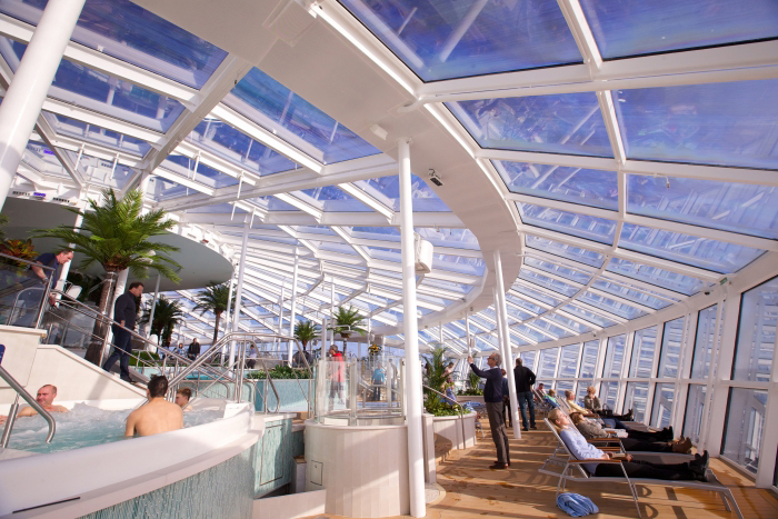Круїзний лайнер Quantum of the Seas - Зимний сад Two70