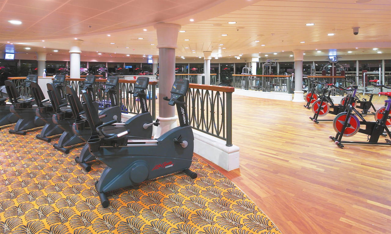 Круїзний лайнер Serenade of the Seas - Тренажерный зал (Fitness Center)