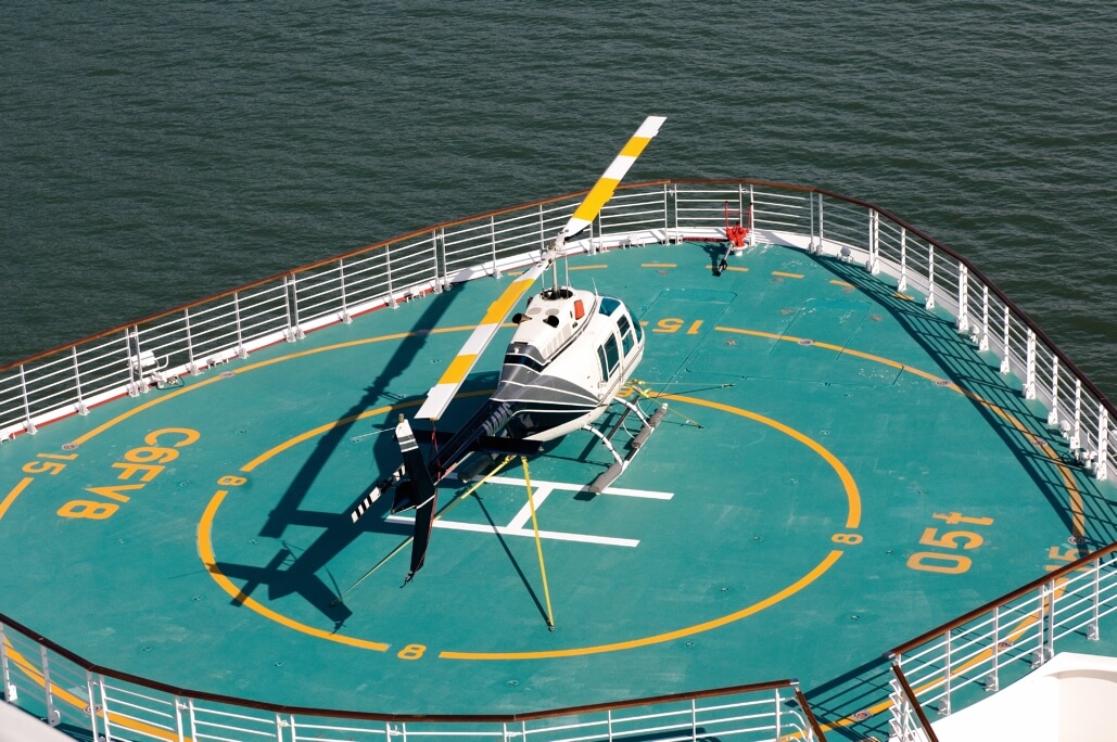 Круїзний лайнер Serenade of the Seas - Вертолет (Helicopter)