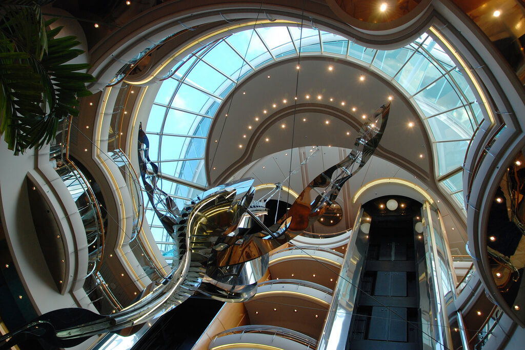 Круїзний лайнер Vision of the Seas - Атриум (Atrium)