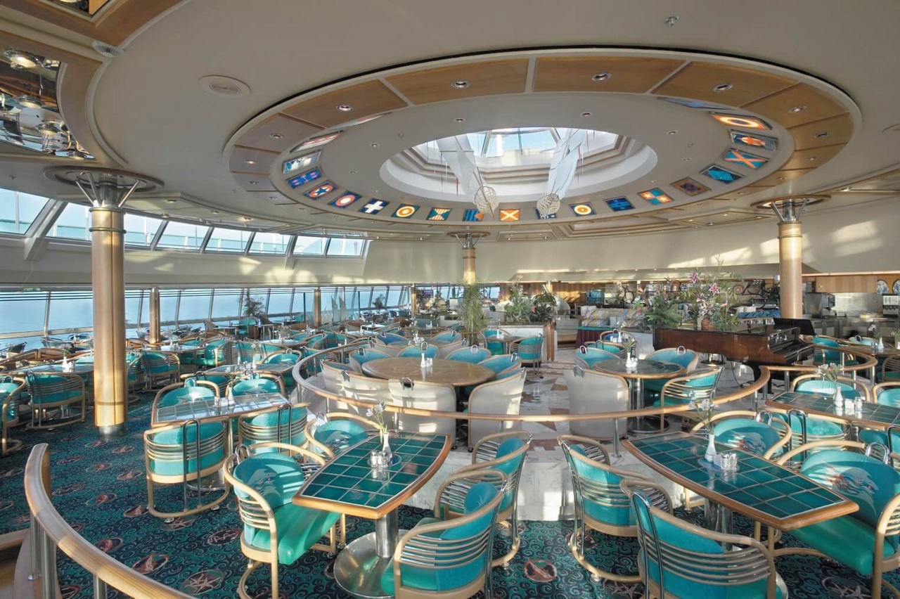 Круїзний лайнер Vision of the Seas - Шведский стол (Windjammer Cafe)