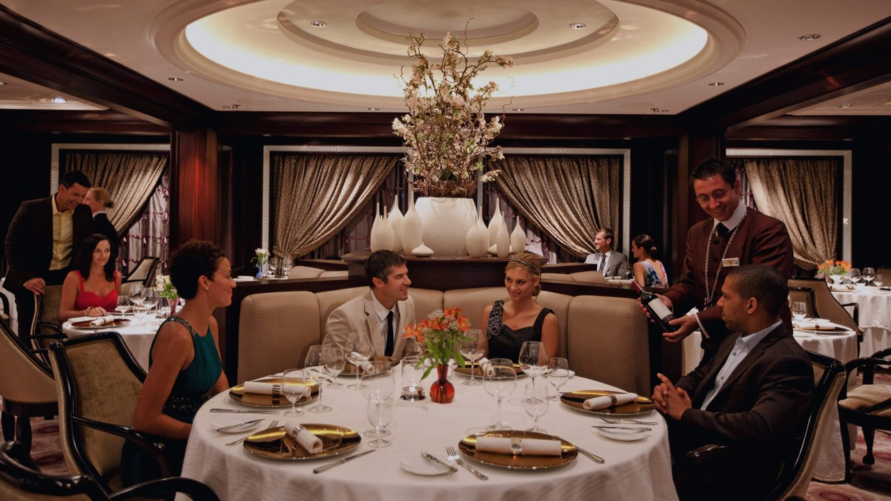 Круїзний лайнер Celebrity Eclipse - Ресторан Murano (Murano Dining room)
