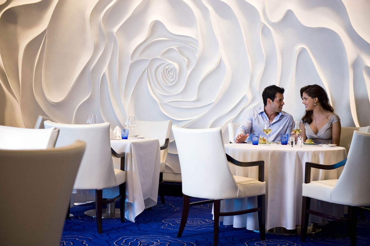 Круїзний лайнер Celebrity Equinox - Ресторан Blu (Blu)