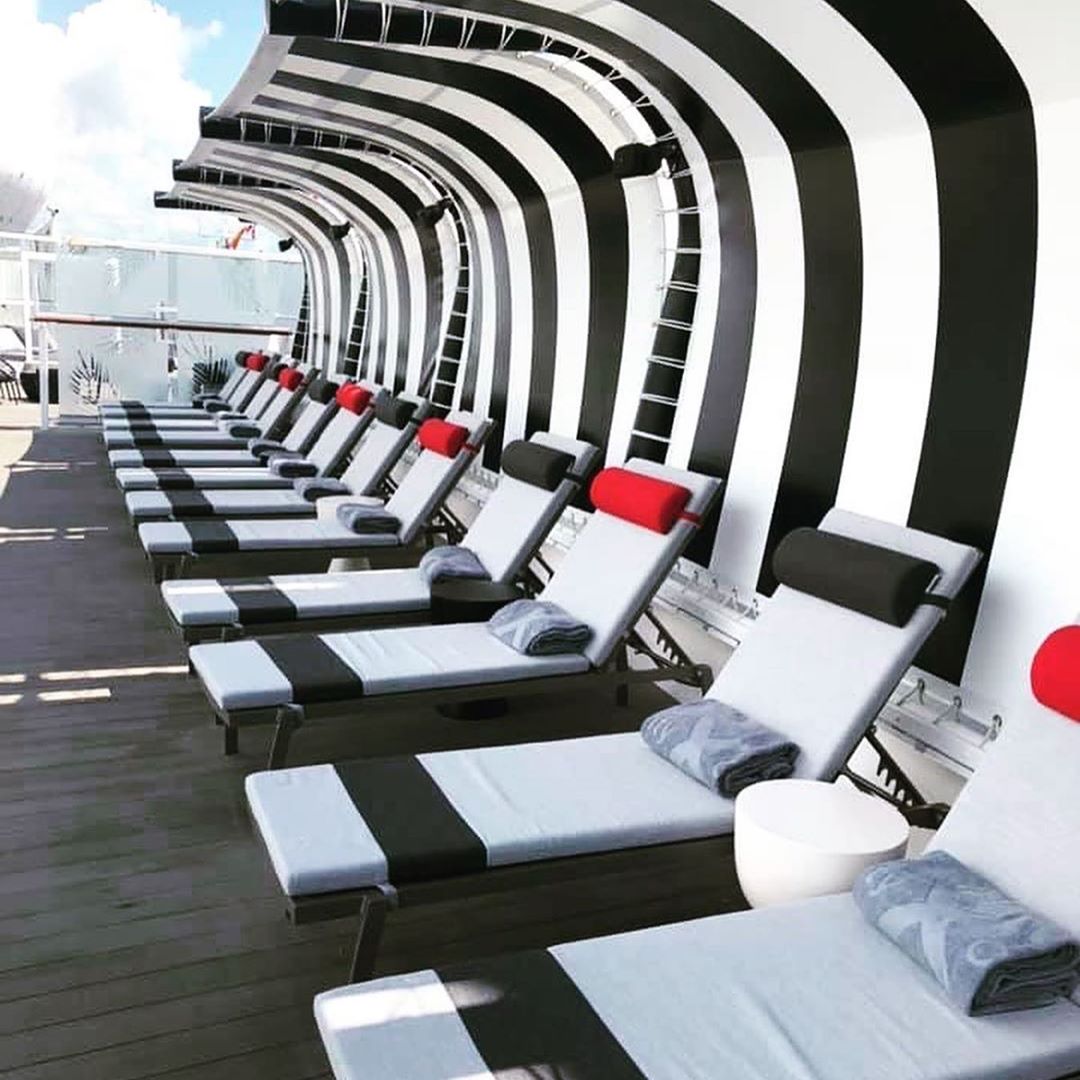 Круїзний лайнер Celebrity Equinox - 61637964_115684603001999_6556335407945866768_n