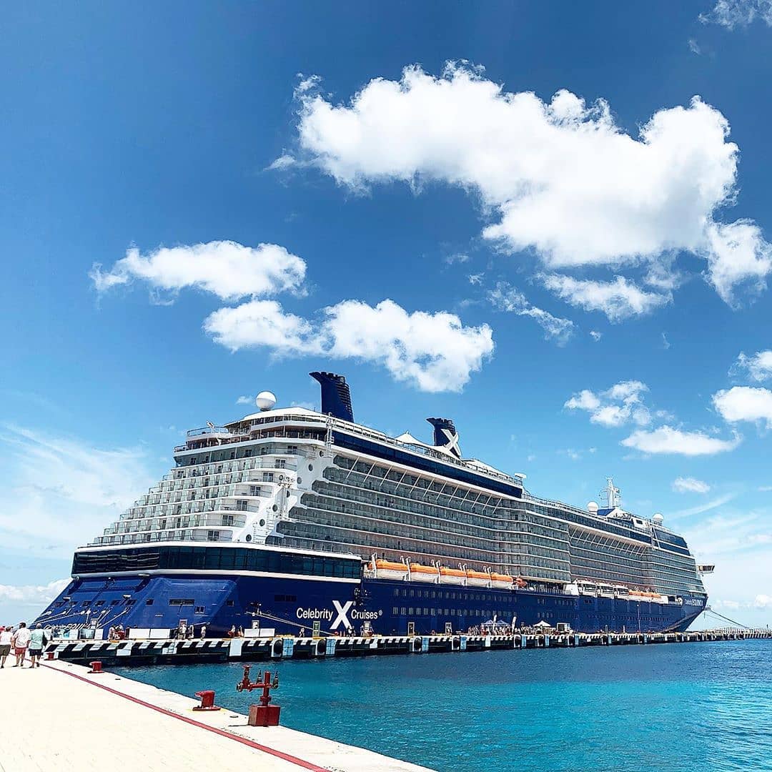 Круїзний лайнер Celebrity Equinox - 64325330_1045981052433152_8046887673687054720_n