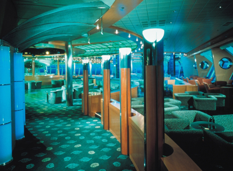 Круїзний лайнер Celebrity Infinity - Дискотека (Disco)