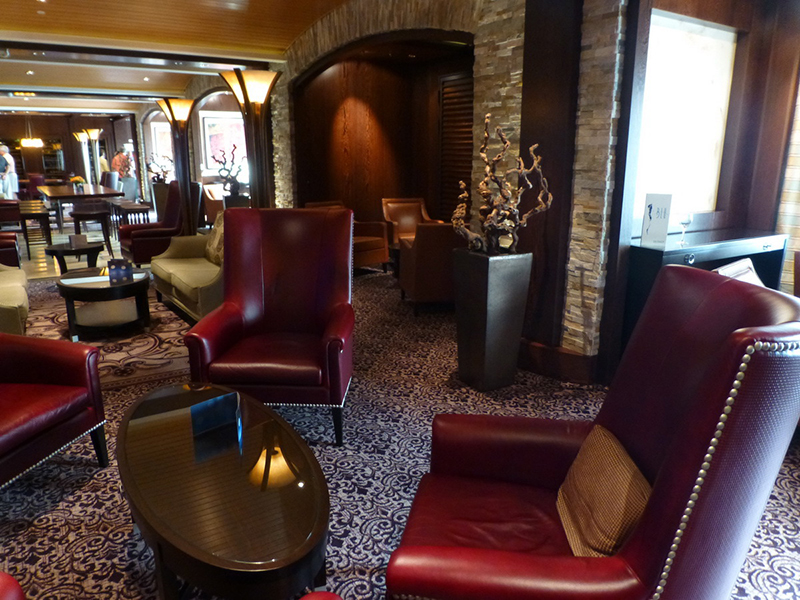 Круїзний лайнер Celebrity Reflection - Винный бар Cellar Masters