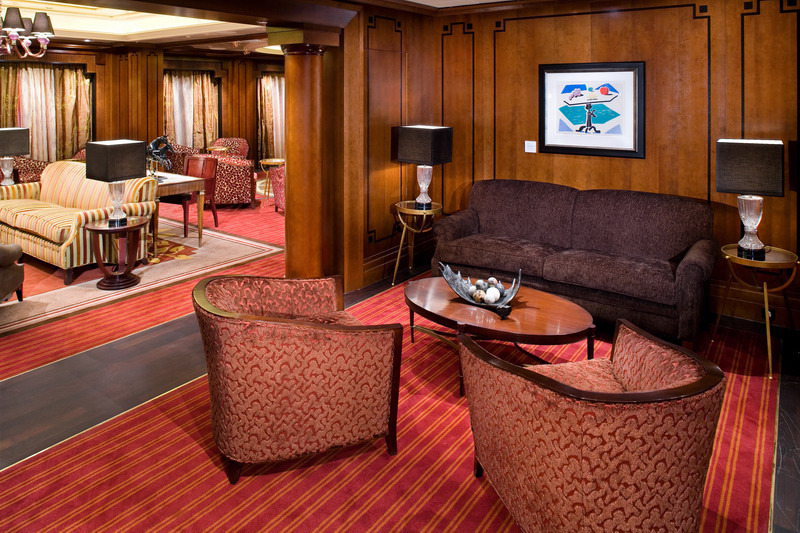 Круїзний лайнер Celebrity Solstice - Клуб Michaels (Michaels Club)