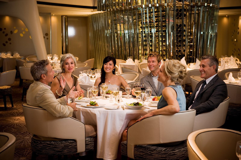 Круїзний лайнер Celebrity Solstice - Основной ресторан (Dining Room)