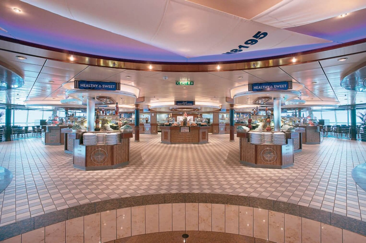 Круїзний лайнер Brilliance of the Seas - Шведский стол (Windjammer)