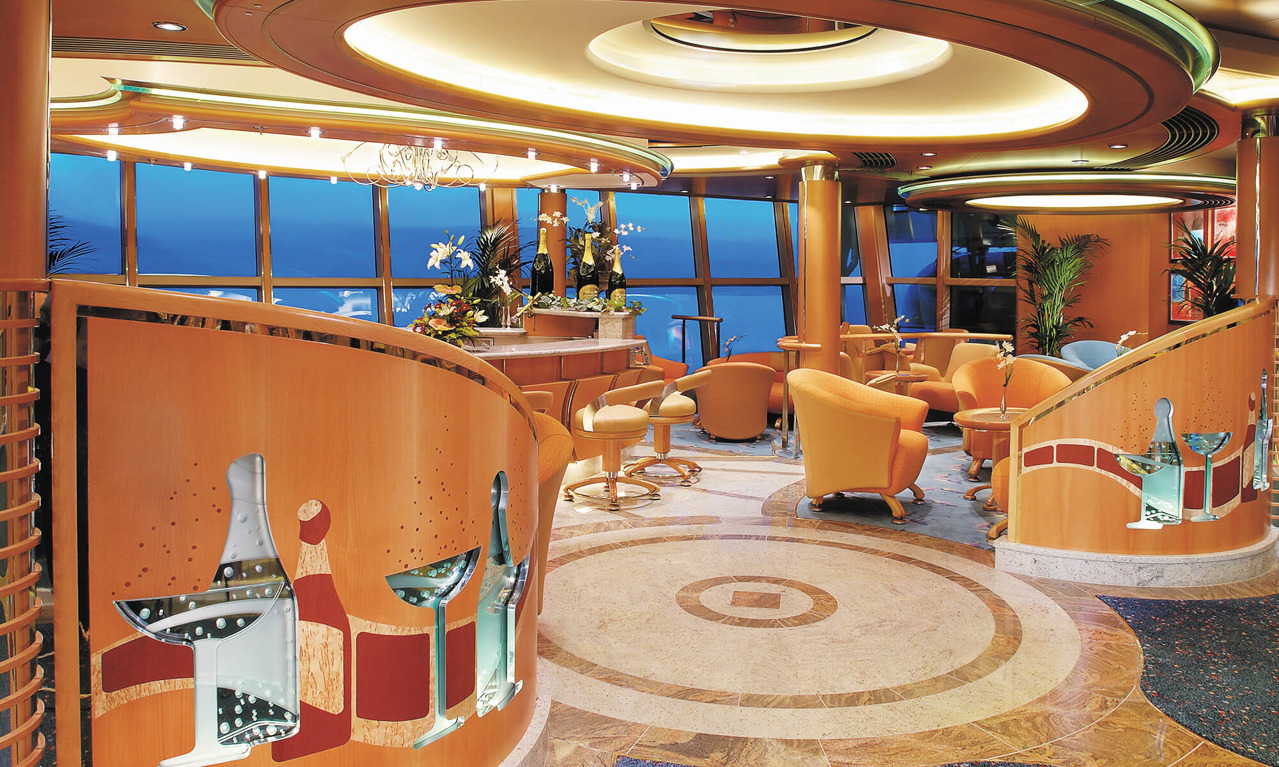 Круїзний лайнер Brilliance of the Seas - Бар Champagne (Champagne Bar)