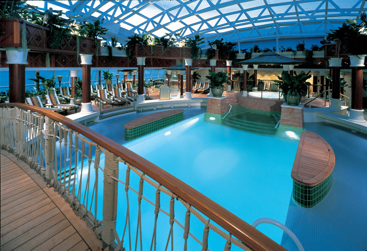 Круїзний лайнер Brilliance of the Seas - Соляриум (Solarium)
