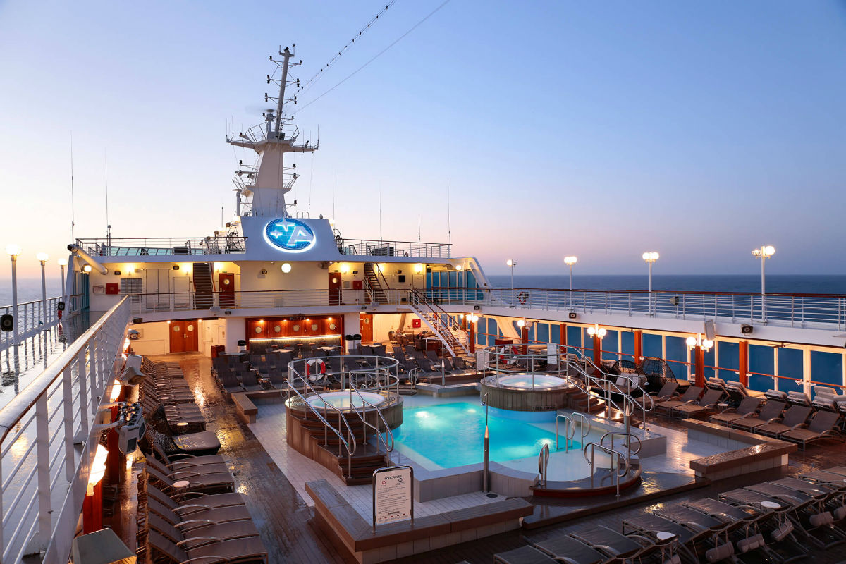Круїзний лайнер Azamara Quest - Соляриум (Solarium)