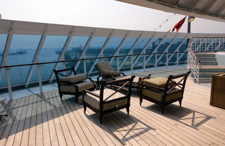 Круїзний лайнер Azamara Quest - Зона отдыха (Relaxation Area)