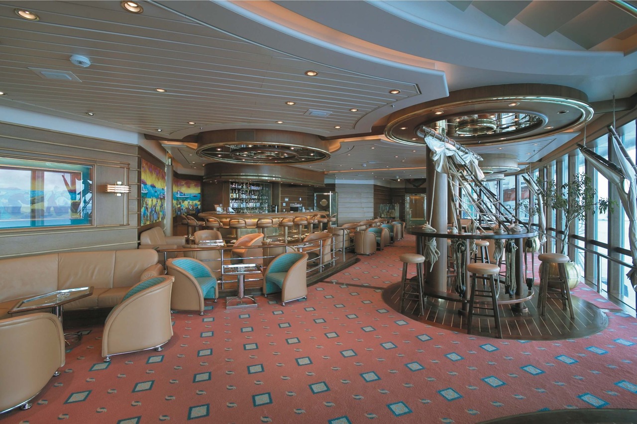 Круизный лайнер Enchantment of the Seas - Шхуна-бар (Schooner Bar)