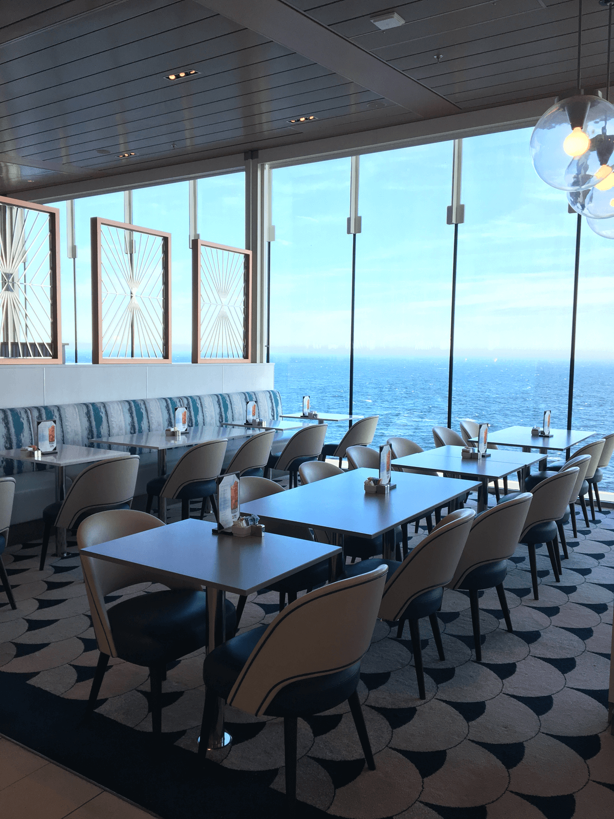 Круїзний лайнер Celebrity Edge - Celebrity Edge      