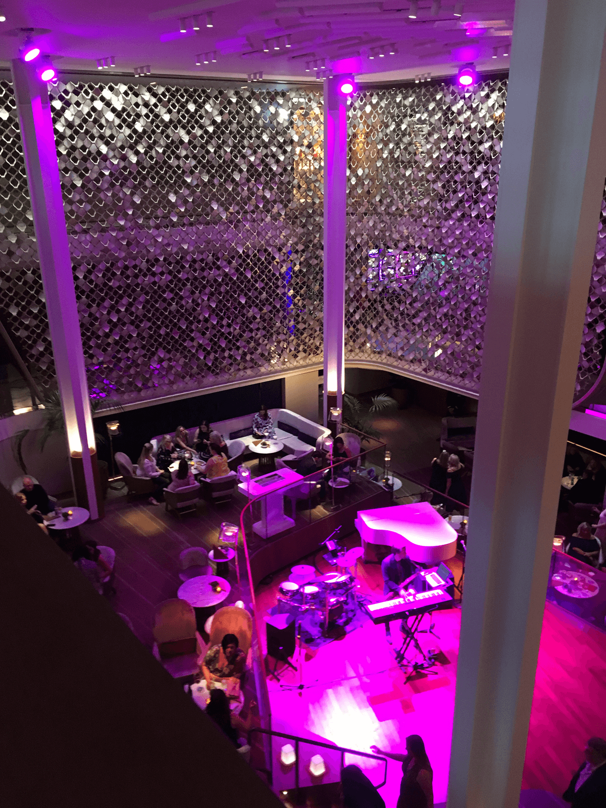 Круїзний лайнер Celebrity Edge - Celebrity Edge    