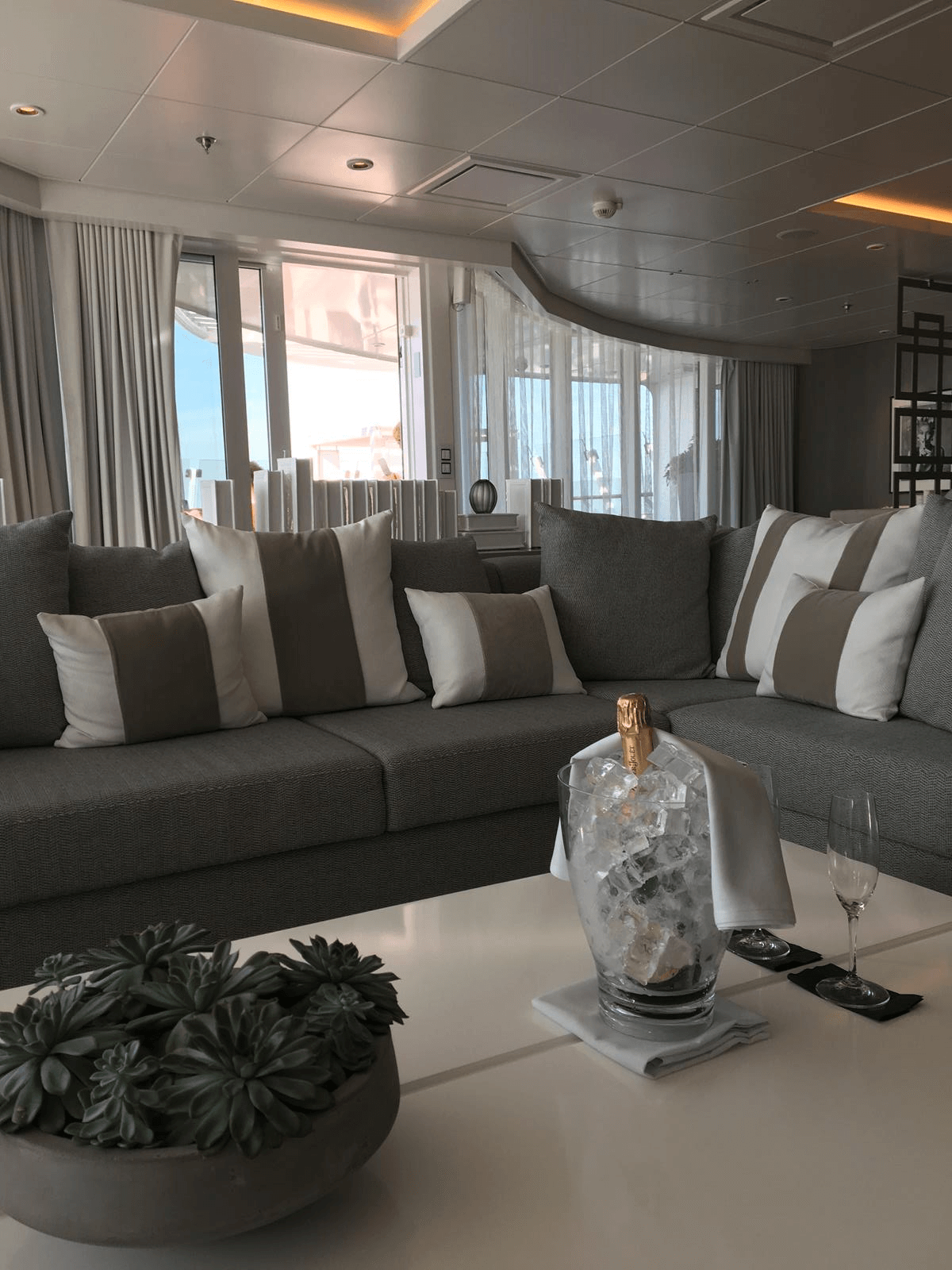 Круїзний лайнер Celebrity Edge - Каюта 