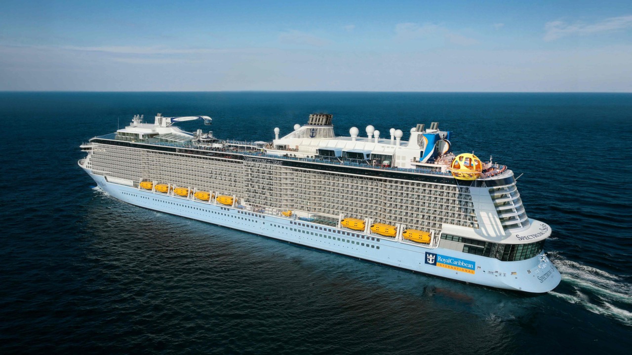 Круїзний лайнер Spectrum of the Seas - Spectrum of the Seas