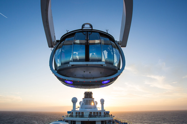 Круїзний лайнер Spectrum of the Seas - North Star
