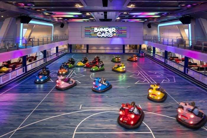 Круїзний лайнер Spectrum of the Seas - Seaplex