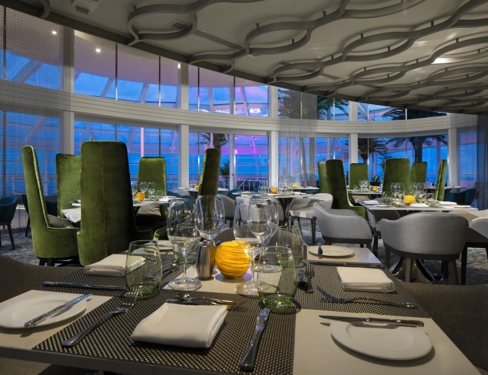 Круїзний лайнер Spectrum of the Seas - Silver Dining  