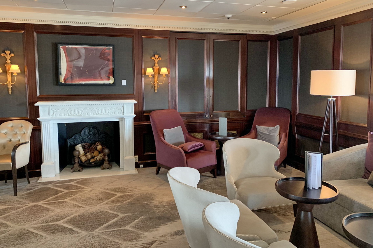 Круїзний лайнер Azamara Pursuit - Interior