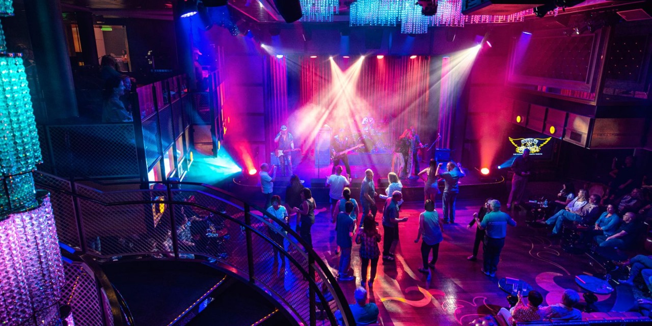 Круїзний лайнер Odyssey of the Seas - Music-Hall-1600x800