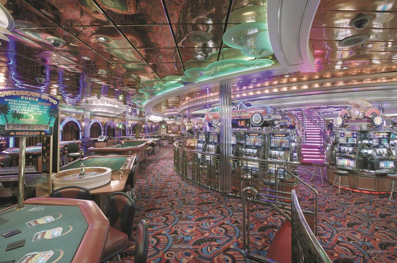 Круїзний лайнер Explorer of the Seas - Казино (Casino)