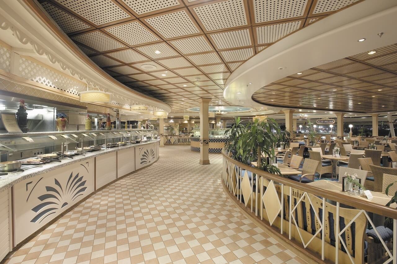 Круїзний лайнер Explorer of the Seas - Шведский стол (Windjammer Cafe)