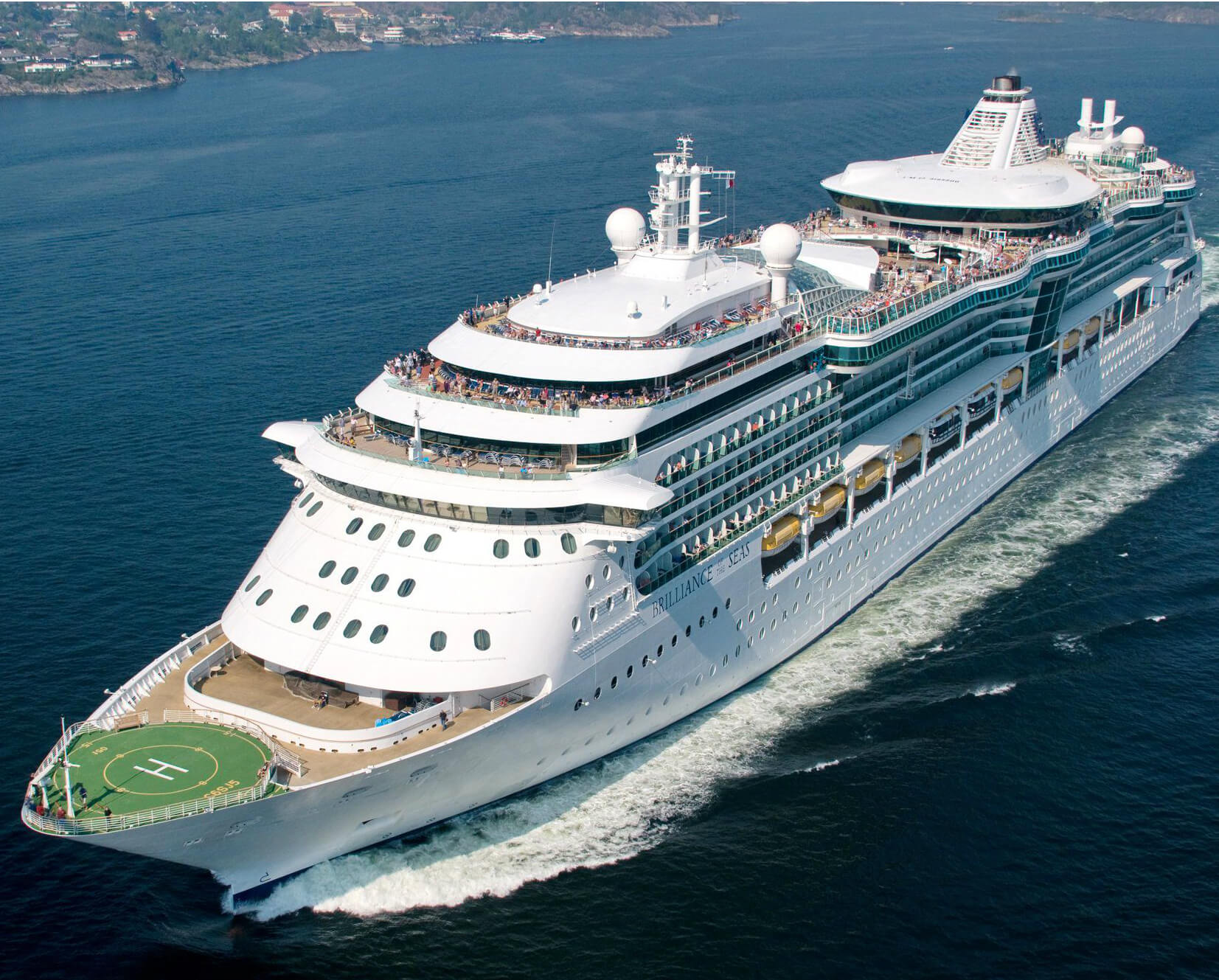 Круїзний лайнер Brilliance of the Seas