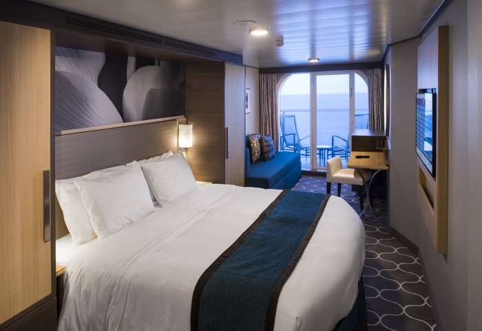 Внешние каюты с балконом на лайнерах Royal Caribbean International