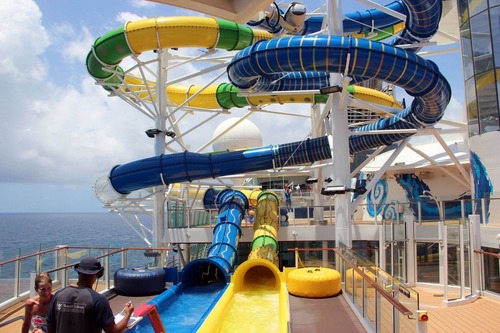 Водные горки (Waterslide)